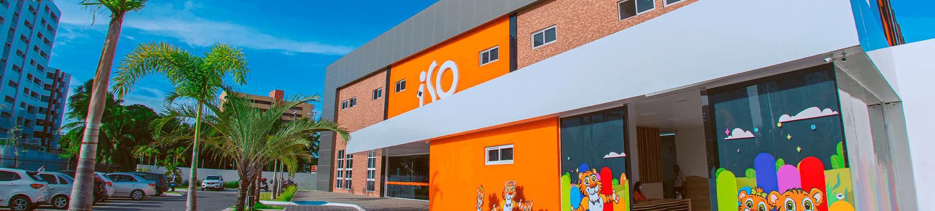 Banner da Entrada colégio Iso - Período Integral na Educação Infantil
